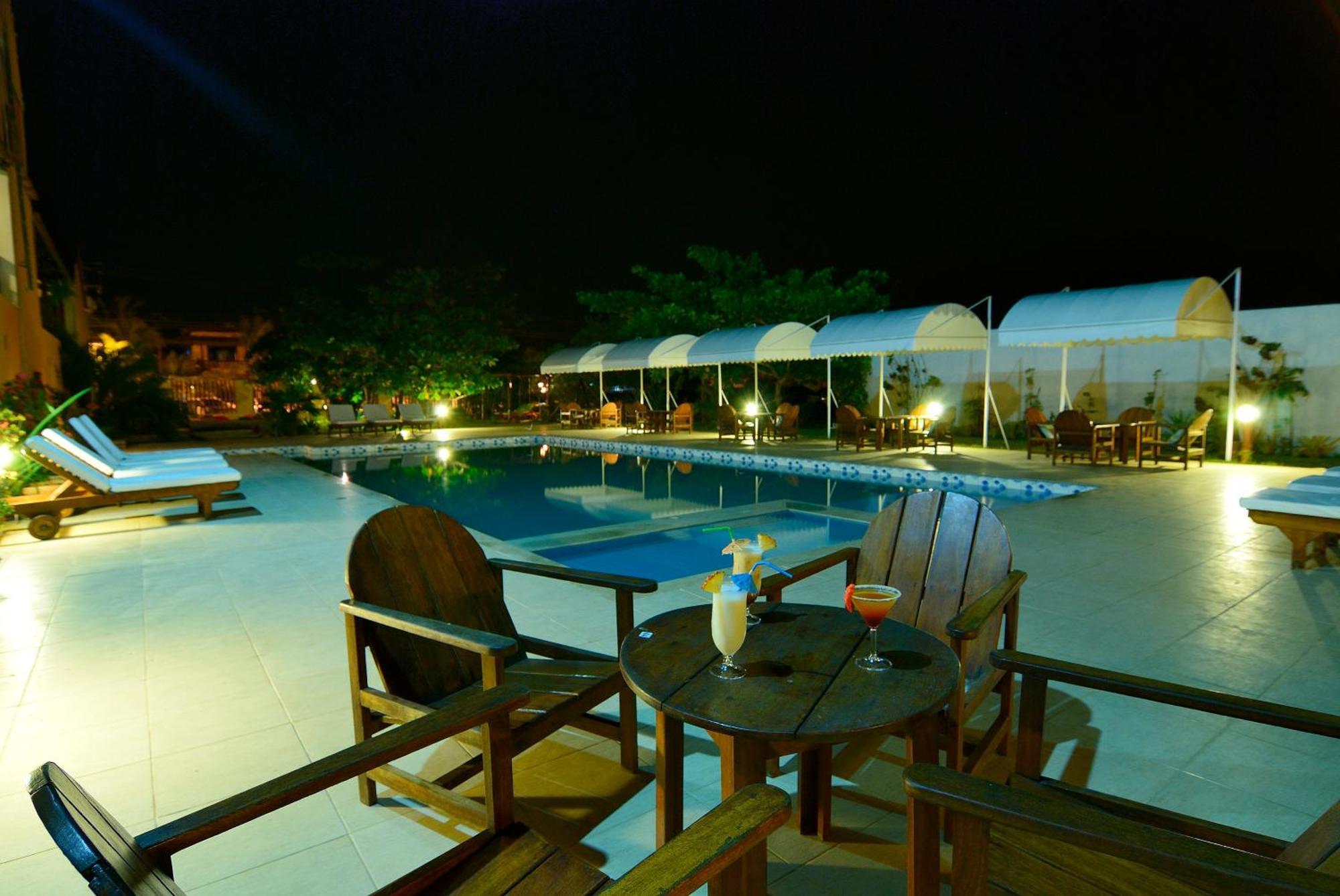 Guaratiba Inn